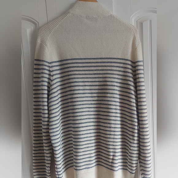 IZOD NWOT QUARTER ZIP PREMIUM SWEATER - Picture 6 of 10